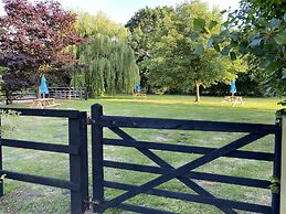 Brundish, Suffolk Large 4-bed Barn Stunning!