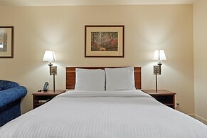 Quincy INN and Suites