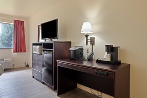 Quincy INN and Suites