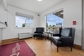 Quincy INN and Suites