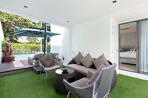 3br Luxury Beachfront Pool Villa