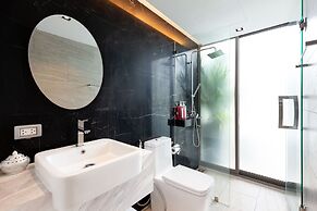 3br Luxury Beachfront Pool Villa