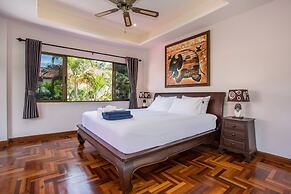 Havana Pool Villa with Gym and Billiard