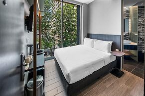 Beverly Hotels Elements