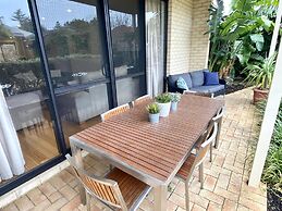 Baudins Bed & Breakfast - Adults Only