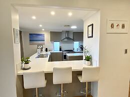 Baudins Bed & Breakfast - Adults Only