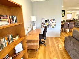 Baudins Bed & Breakfast - Adults Only