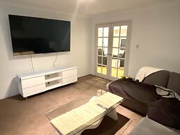 Baudins Bed & Breakfast - Adults Only