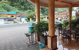 Hotel Widodo Tustiyani 4