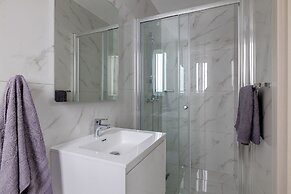 Fabulous Penthouse Close to St George's Bay