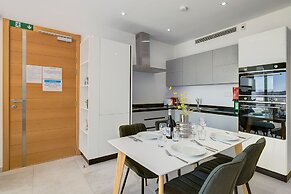 Superlative Penthouse With Valletta and Harbour Views