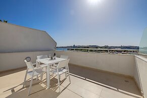 Superlative Penthouse With Valletta and Harbour Views