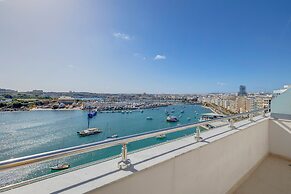 Superlative Penthouse With Valletta and Harbour Views