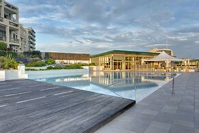 Super Luxury Apartment in Tigne Point, Amazing Sea Views