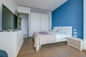 Super Luxury Apartment in Tigne Point, Amazing Sea Views