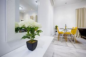 Stylish 1BR Apartment Steps to the Promenade