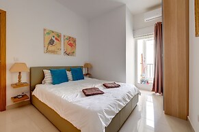 Prime Location Apartment With Side Seaviews