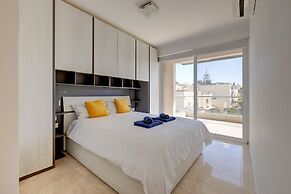 Modern 1BR Apartment in Central St Julian's