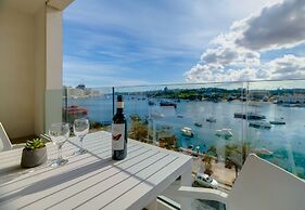 Luxury Apartment With Valletta and Harbour Views
