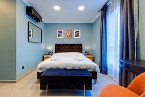 Art Deco Luxury Apartment, Central Location