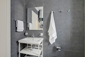 Art Deco Luxury Apartment, Central Location