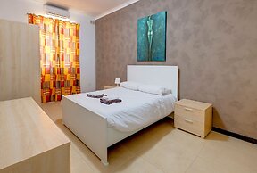 Modern 2 Bedroom Maisonette in Central Sliema