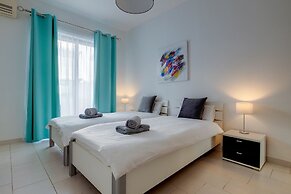 Marvellous Apartment With Valletta and Harbour Views