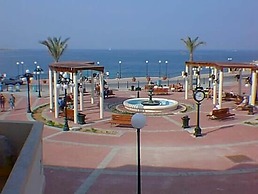 Stylish, Bright and Airy Apart in Central Bugibba