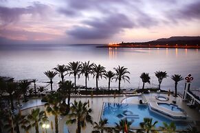 Stylish, Bright and Airy Apart in Central Bugibba