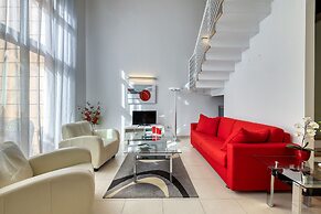 Duplex Luxury Apartment in Portomaso With Pool