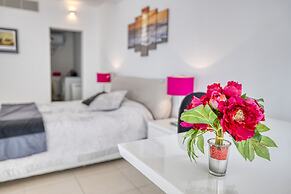 Duplex Luxury Apartment in Portomaso With Pool