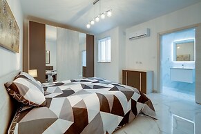 Splendid 2BR Apartment in Central St Julian's