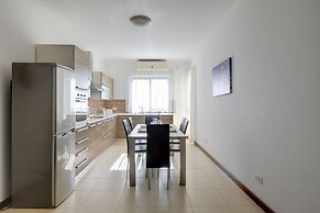Modern 3BR Apartment in the Centre of Sliema