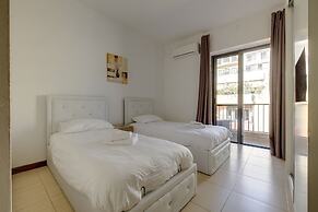 Modern 3BR Apartment in the Centre of Sliema