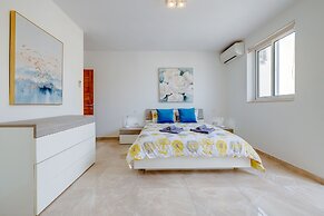 Marvellous 3BR Penthouse in Central St Julian's