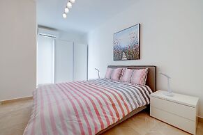 Marvellous 3BR Penthouse in Central St Julian's