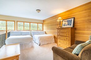 Montezuma Condos #1754 by Summit County Mountain Retreats