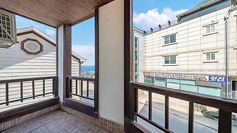 Taean Badaneomeo Pension