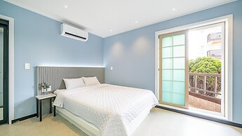 Taean Badaneomeo Pension