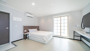 Taean Badaneomeo Pension