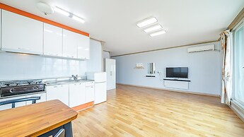 Taean Badaneomeo Pension