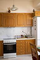 Ami's Apartment a Cosy 2-bed House in Athina