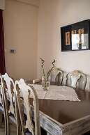 Ami's Apartment a Cosy 2-bed House in Athina