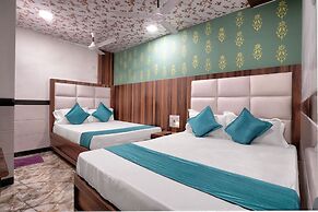 Hotel Tip Top Residency