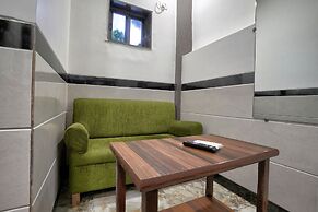 Hotel Tip Top Residency