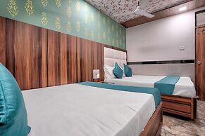 Hotel Tip Top Residency