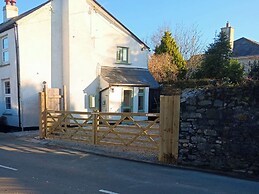 Trevalba Cottage