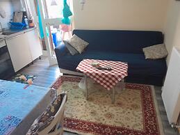 Beautiful 1-bed Apartment in Roma