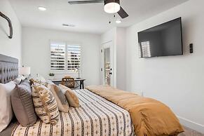 Breakaway at Desert Color #91 by RedAwning