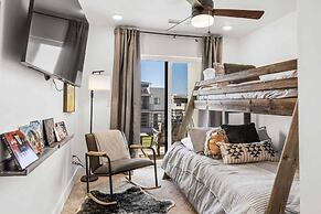 Breakaway at Desert Color #91 by RedAwning